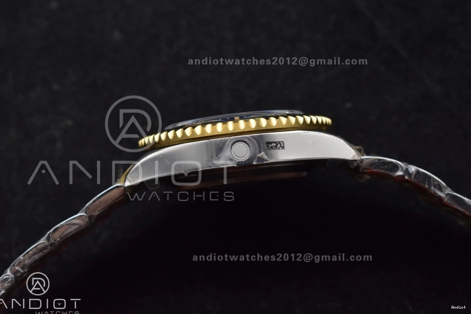 on Unisex Dial Black A2824 V Best GMF Edition Two Tone SS Sea-Dweller Bracelet 1061 YG 126603 YG SS 0729